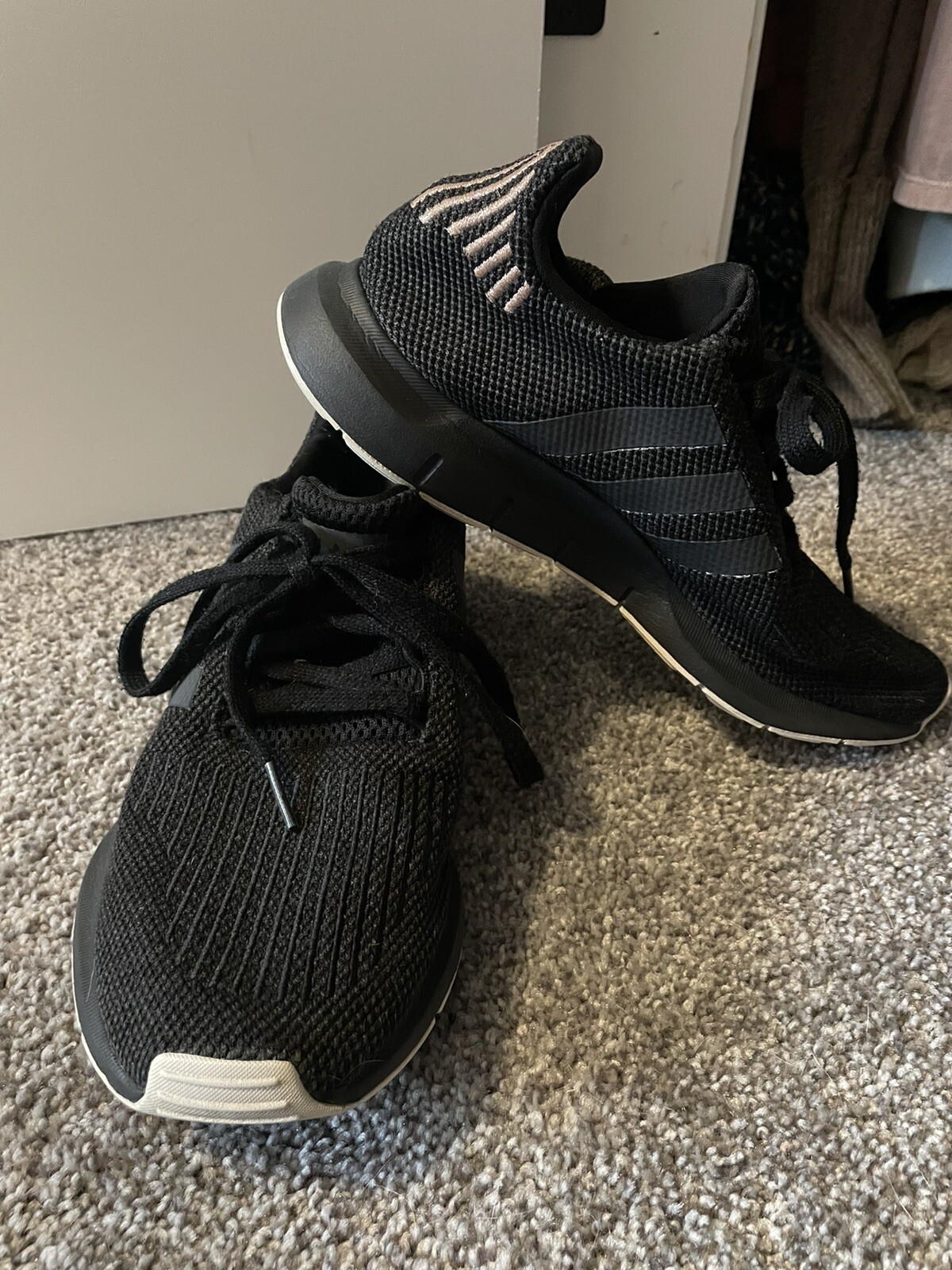 Adidas Womens Trainer 7.5 - All Black + 