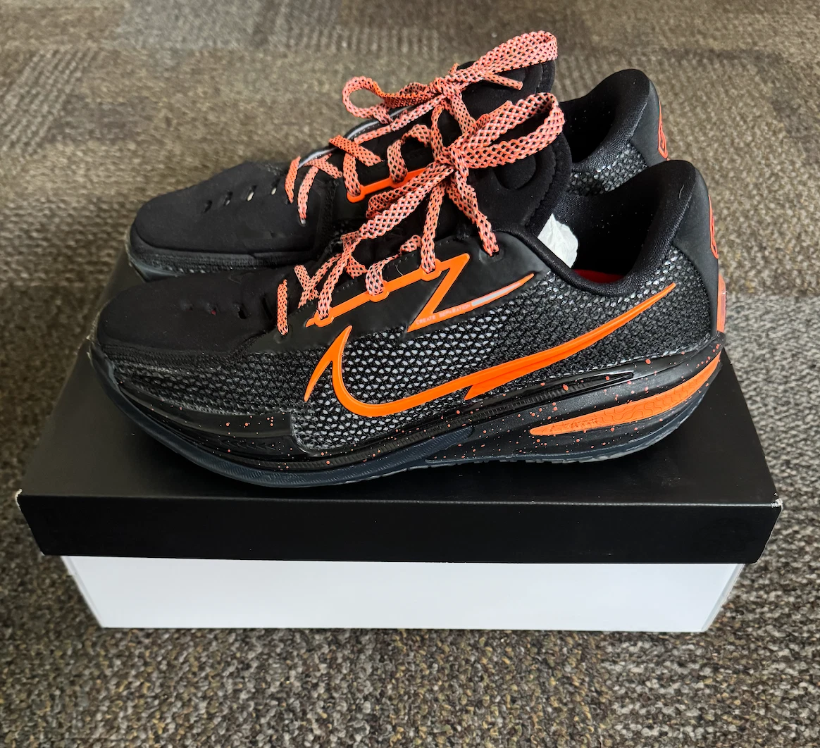 Nike Air Zoom GT Cut Black Hyper Crimson for Sale | Authenticity