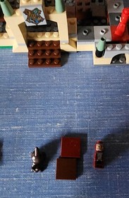 LEGO 3862 Harry Potter Hogwarts Board Game Missing 1 Small Piece Read