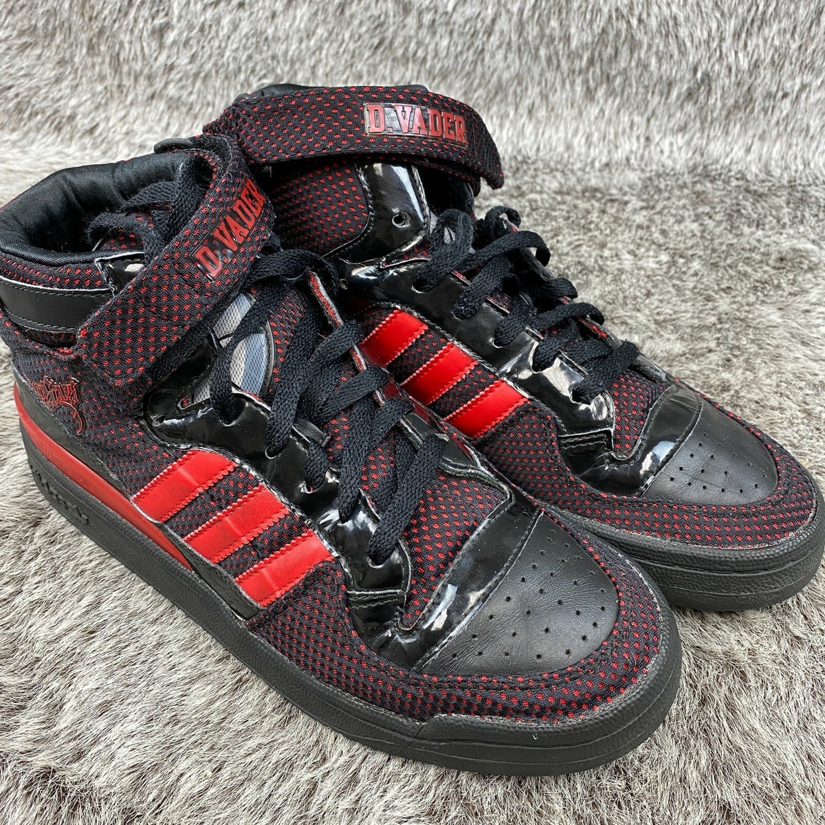 Size 10.5 - adidas Star Wars x Forum Mid Darth Vader Dark Size 10.5 - adidas Star Wars x Forum Mid Darth Vader Dark