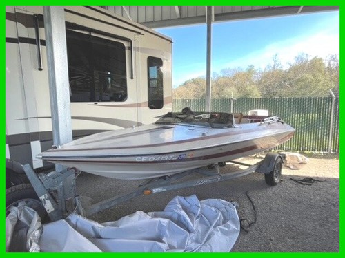 1984 Glastron 16’ CVS167 Boat Johnson HP 140 2 Stroke Outboard & Trailer