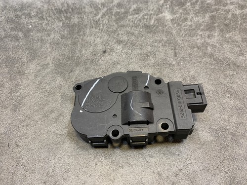 BMW X5 E70 Luft Klappe Lüftermotor - Bild 2 von 5
