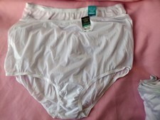 2 VANITY FAIR 15712 WHITE BRIEFS PERFECTLY YOURS RAVISSANT TAILORED 2XL