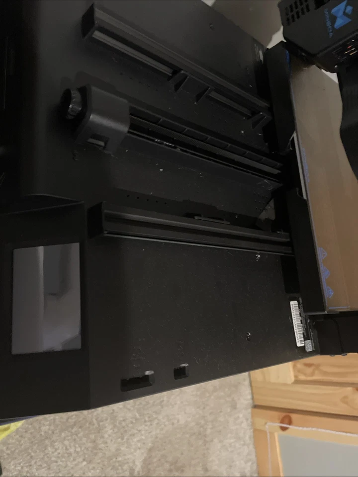 Impresora 3D con filamento Mingda Magician X2. Fabricante de filamentos que brillan en la oscuridad Foto 3 de 4