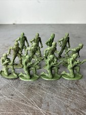 Vintage MPC Ring Hand Soldier Lot Of 12 Walking Kneeling Lunging Green 2.5  