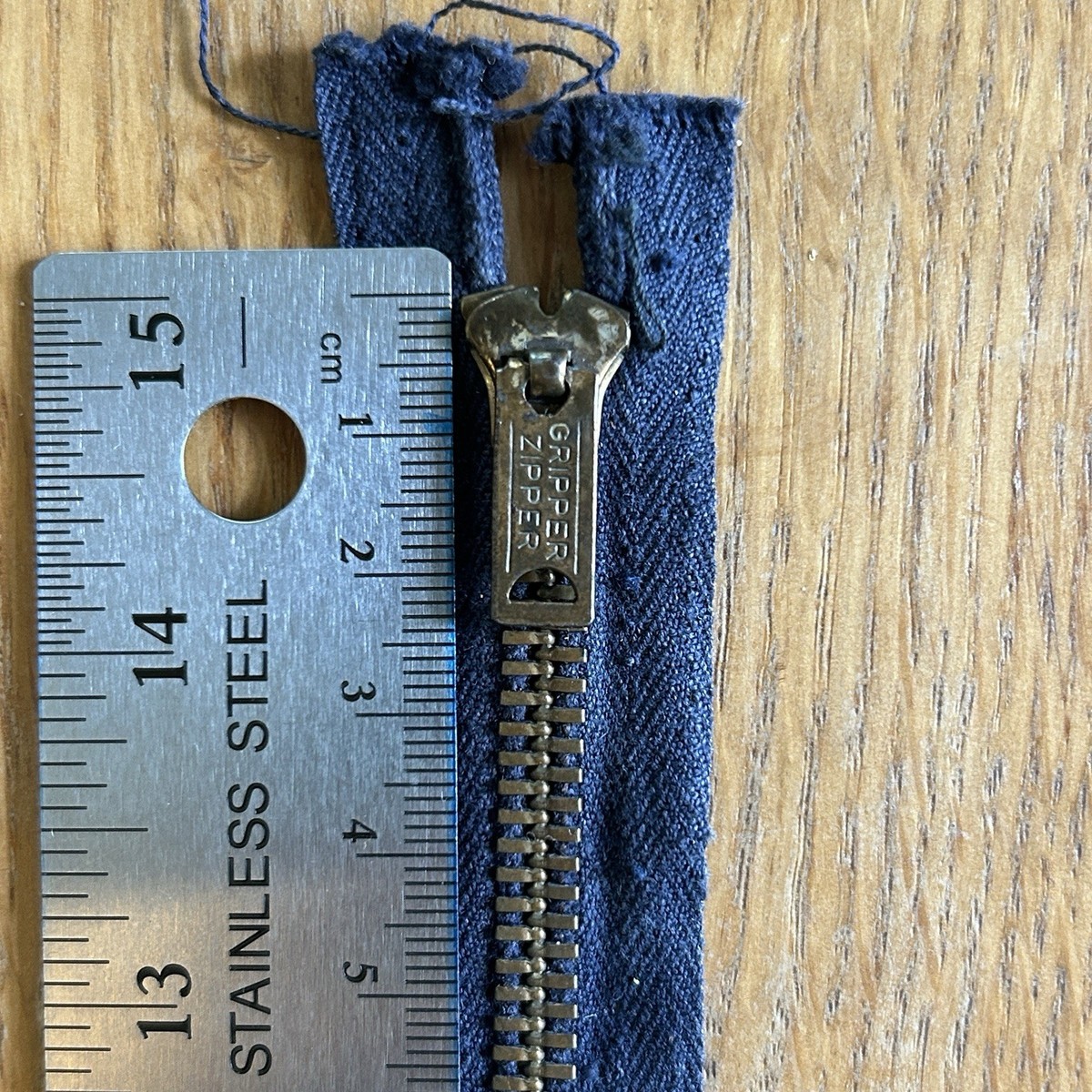 VTG 40s 50s GRIPPER ZIPPER Closed End LEVIS LEE WRANGLER #5 6.5 VTG 40s 50s GRIPPER ZIPPER Closed End LEVIS LEE WRANGLER #5 6.5