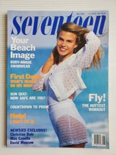 1992 SEVENTEEN Mag Kristin Klosterman NEWSIES Christian Bale Stephen DORFF