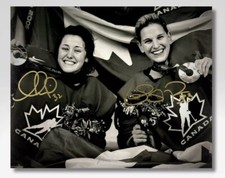 KIM ST-PIERRE & CHARLINE LABONTE Team Canada Dual Autographed 8x10 Photo  #P4