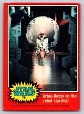 1977 Topps Star Wars #76 Artoo-Detoo on the Rebel Starship R2-D2 (B)