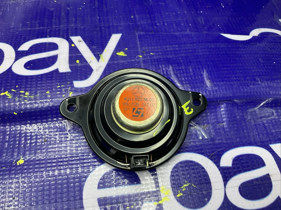 2003-2009 Mercedes-Benz E500 Front Door Speaker A2118203602 OEM - Image 4 of 4