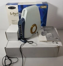 Belkin 5 Port Network Switch 10/100BT Ethernet Model F5D5130-5