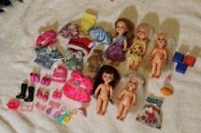 Vintage Mattel Barbie Kelly Club and friends Lot of Dolls and clothes