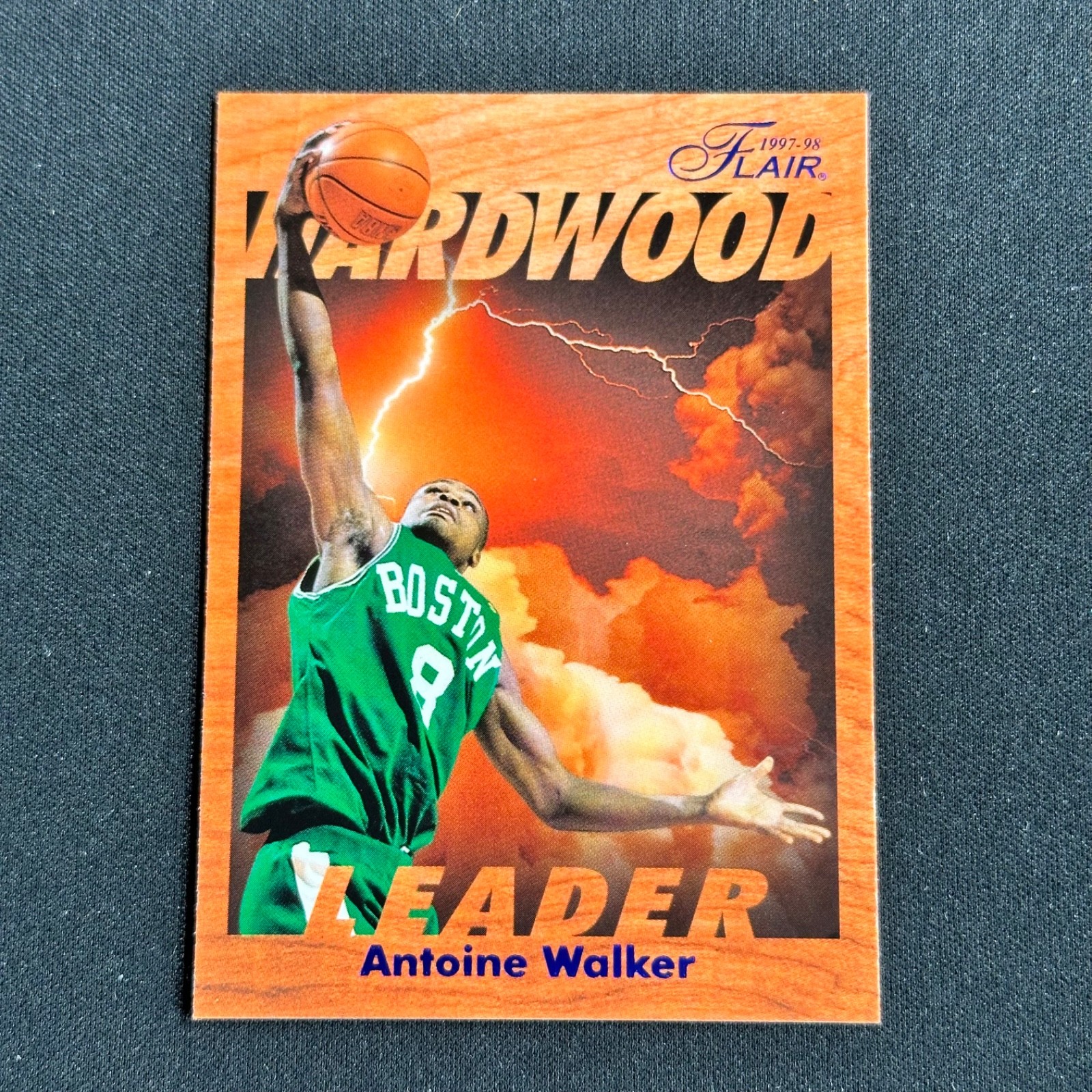 1997-98 Fleer Hardwood Leader Antoine Walker #2 Celtics