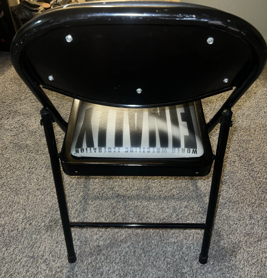 Silla WWE WWF SummerSlam 2001 San José CA The Rock Returns WCW Invasion Foto 3 de 3