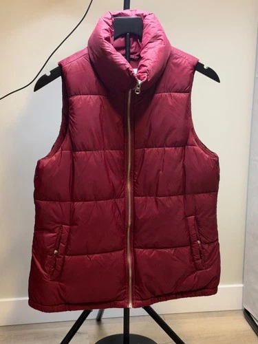 Old Navy Men’s Burgundy Puffer Vest - product listing photo
