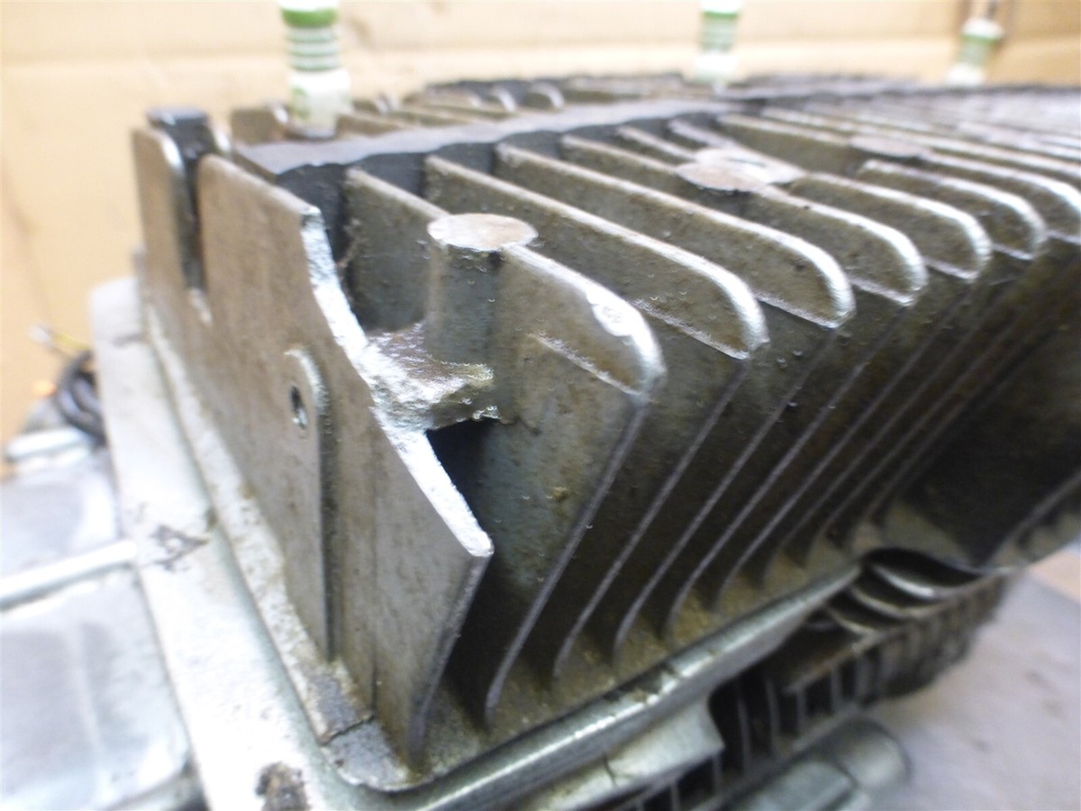 Suzuki GT550 Triple SM5146! engine motor compression untested