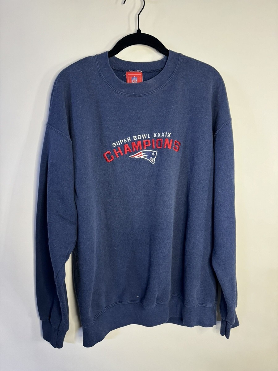 Vintage Patriots Super Bowl Sweater 2005 Sz L Nice Fading!
