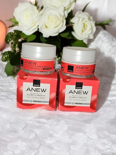 Avon REVERSALIST PLUMP & SMOOTH Tagespflege Reise Set Tages Nacht Creme ab 40 - Bild 24 von 24