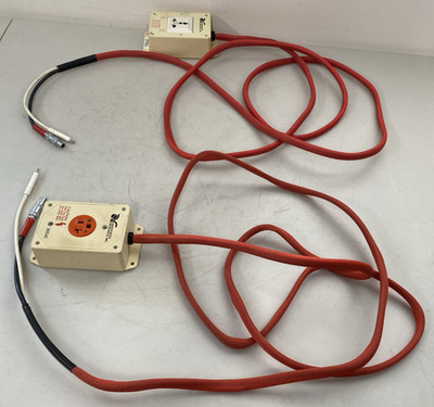 Lot 2 Associated Research P/N 36541 Receptacle Adapter Box 5.0 KVAC Max 6.0 KVDC