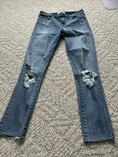 Abercrombie &fitch The Super Skinny Mid Rise Size 28/6