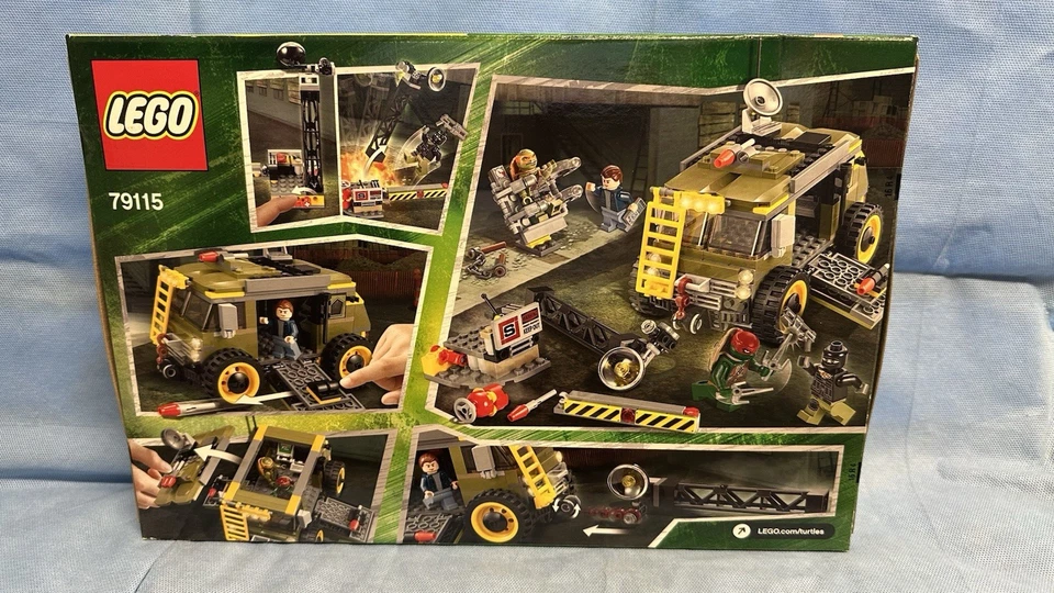 Lego TEENAGE MUTANT NINJA TURTLES 79115 ~ TURTLE VAN TAKEDOWN ~ Sealed Retired - Image 2 of 4