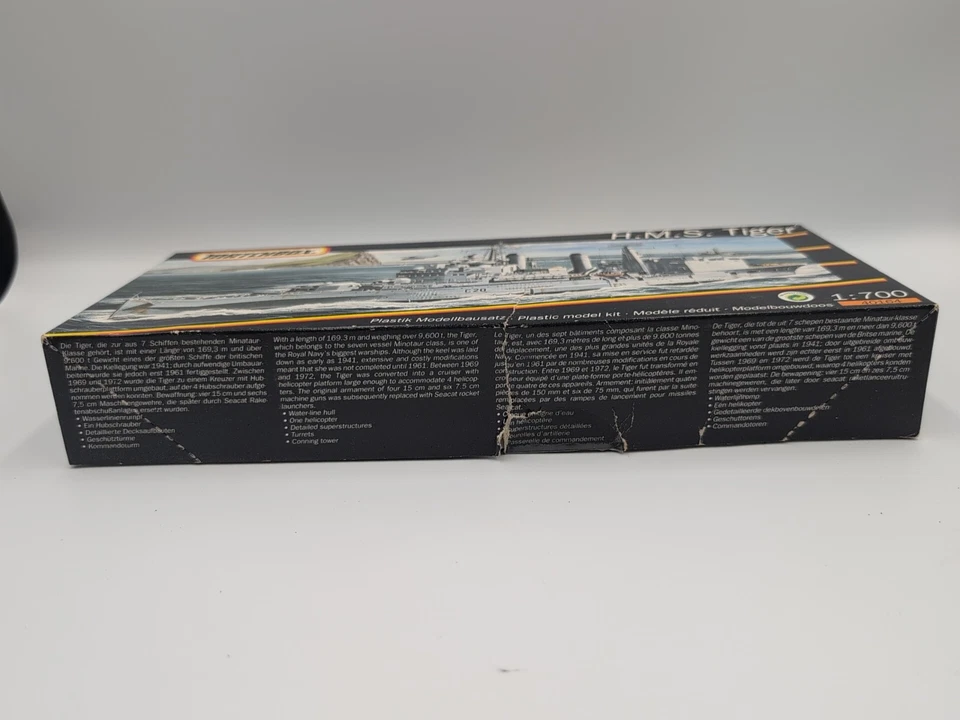 Matchbox 1:700 HMS Tiger Command Helicopter Cruiser Ship Model Kit 40164 - Image 4 of 4