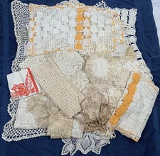 Lot of 40 Vintage Cutter Craft Table Runners Linens Doilies