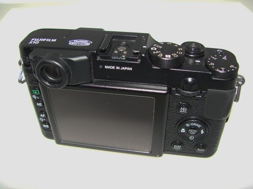 Fujifilm X10 fotocamera digitale compatta 12,0 megapixel con obiettivo zoom ottico 4x f2.0-f2.8 - Foto 14 di 23