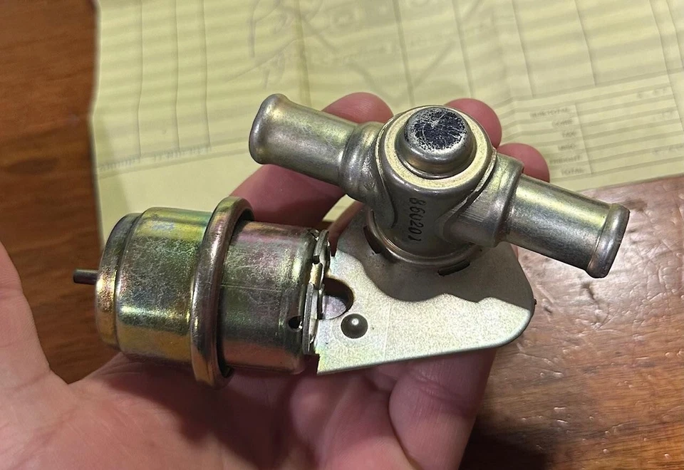 1975-1978 Chevy Corvette Hot Water Shut Off Valve Genuine Delco GM 14039637 NEW - Image 4 of 4