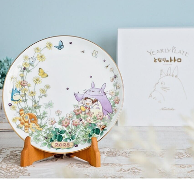 My Neighbor Totoro 2025 Annual Plate with Plate Stand Bone Chine 