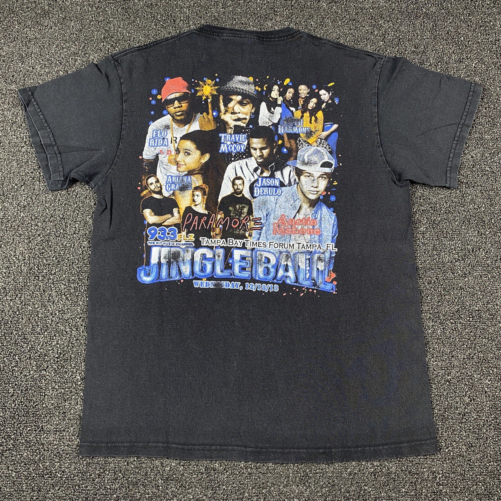 Vintage Jingle Ball Rap Tee 2013 Size Medium Black 90s Faded Ariana Grande image 2