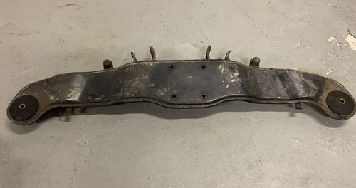 84-91 MASERATI BITURBO/425/430/228/SPYDER/Si REAR SUSPENSION SUBFRAME - Picture 2 of 3