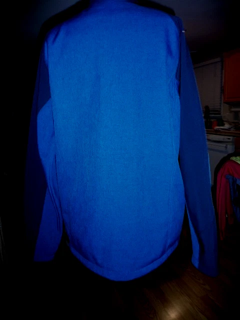 KIRKLAND SIZE LARGE ZIP FRONT SOFT SHELL JACKET POLYESTER SPANDEX BLUE POCKETS - Image 4 of 4