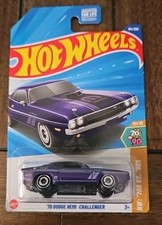 2025 Hot Wheels H Case #164 70 Dodge Hemi Challenger Purple HW 70’s. VS 90’s