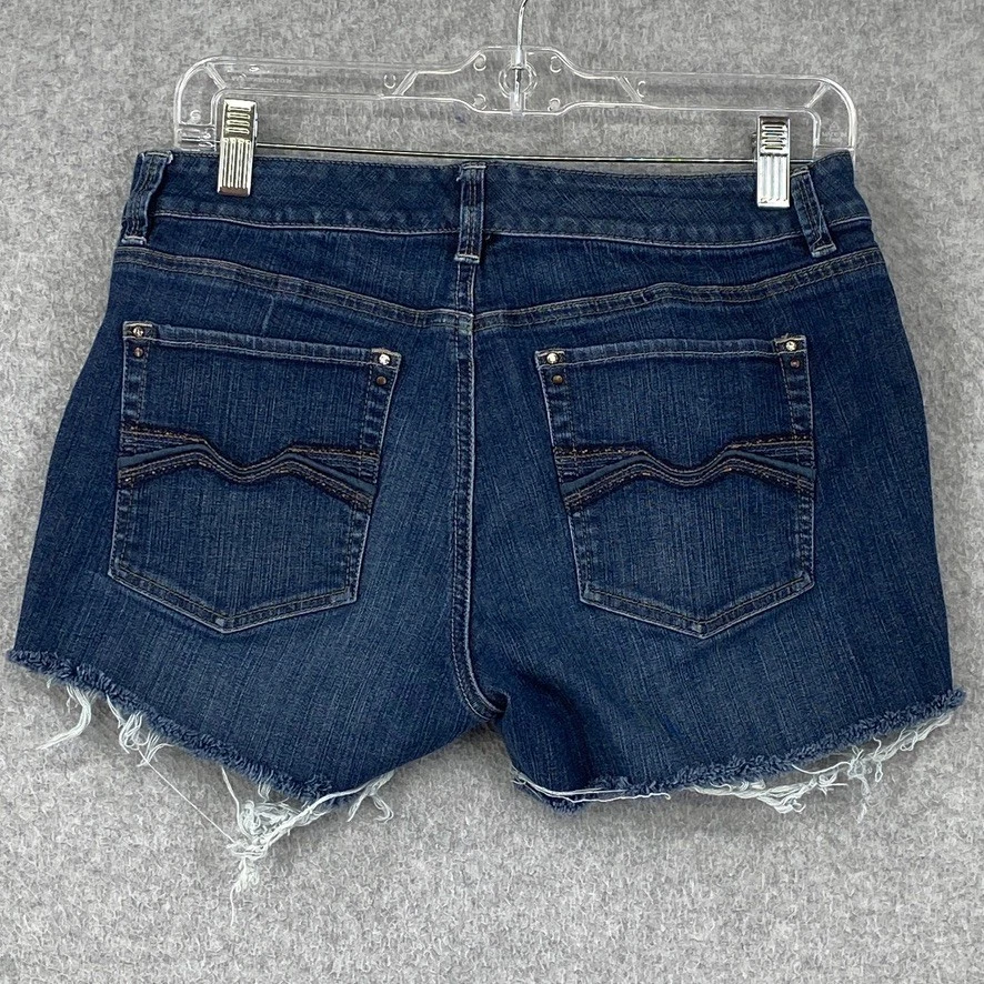 Pantalones cortos de jean White House Black Market para mujer 8 azules cortados desgastados lavado mediano Foto 4 de 4