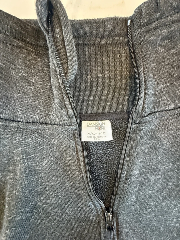 Женская спортивная куртка Danskin Now серая на молнии с отверстиями для большого пальца XL - Изображение 3 из 4