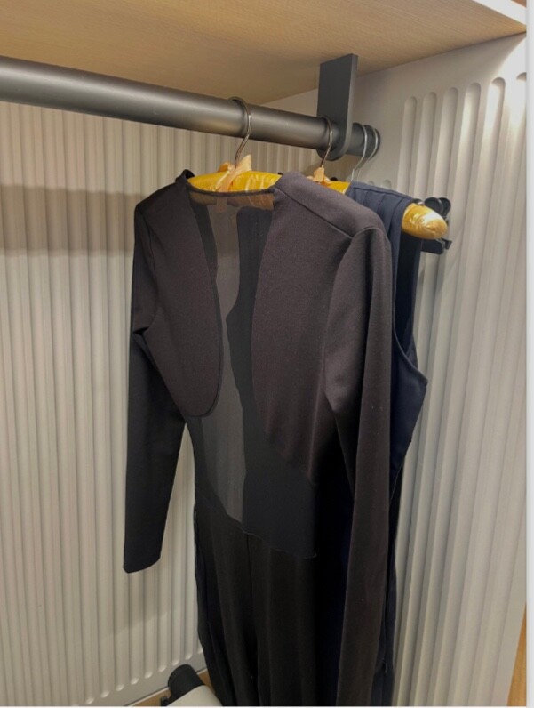 Mono con transparencia- punto roma y tull