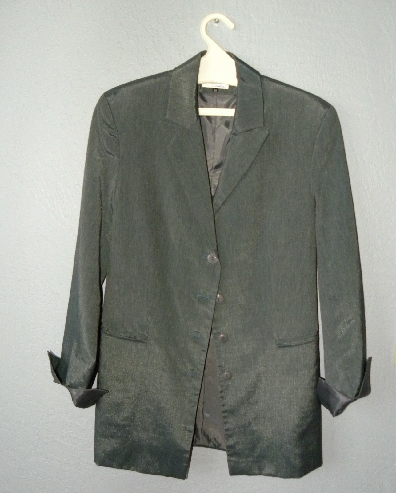 Picture 4 of 11