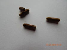 BRASS SOCKET SET SCREWS  1/4-20 x 3/4".  CUP POINT.  4 PCS. NEW