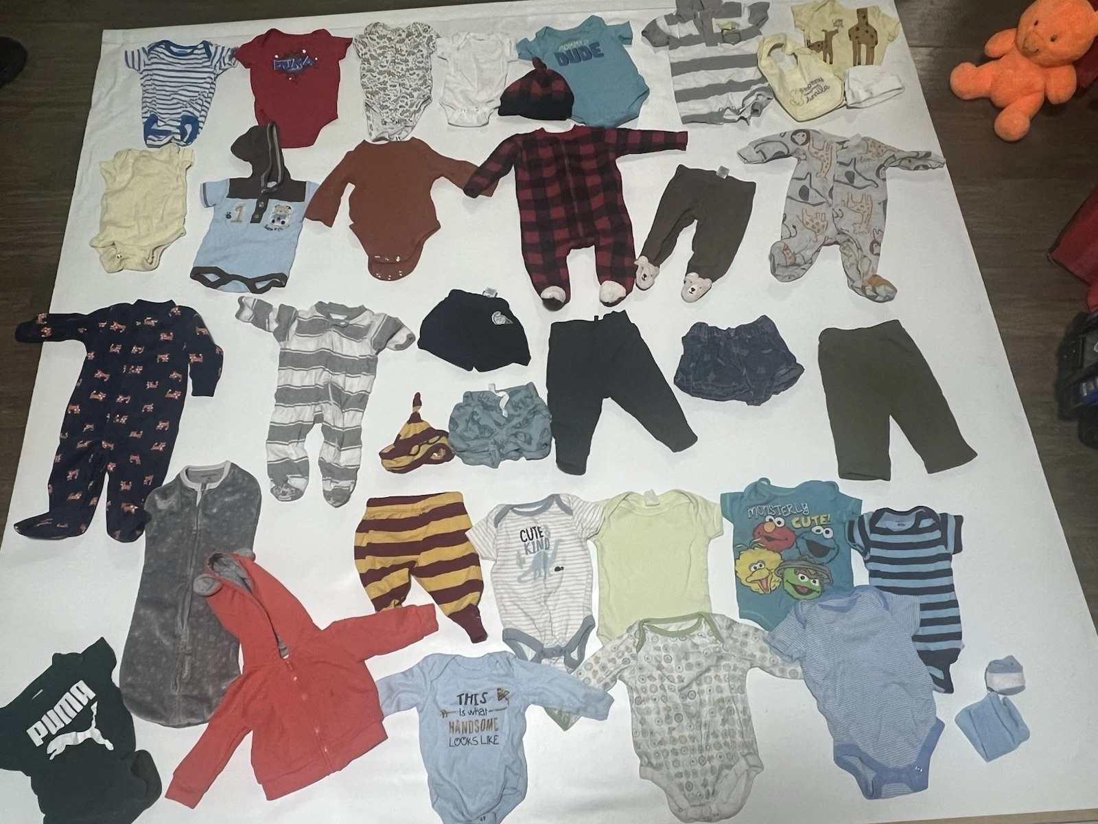 Lot 30 Piece baby boy clothes 0-3 Months And Newborn 5A
Opens in a new window or tab