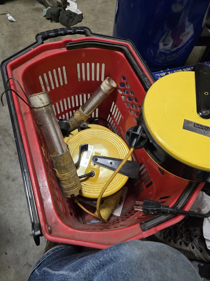 Bayco Heavy Duty Retractable Extension Cord Reel Model 826 Some Need Minor Work - Image 3 of 3