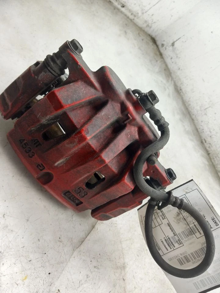 20 21 22 TOYOTA CAMRY TRD XSE ПЕРЕДНИЙ ВОДИТЕЛЬ ЛЕВЫЙ ТОРМОЗ СУППОРТ - Изображение 4 из 4