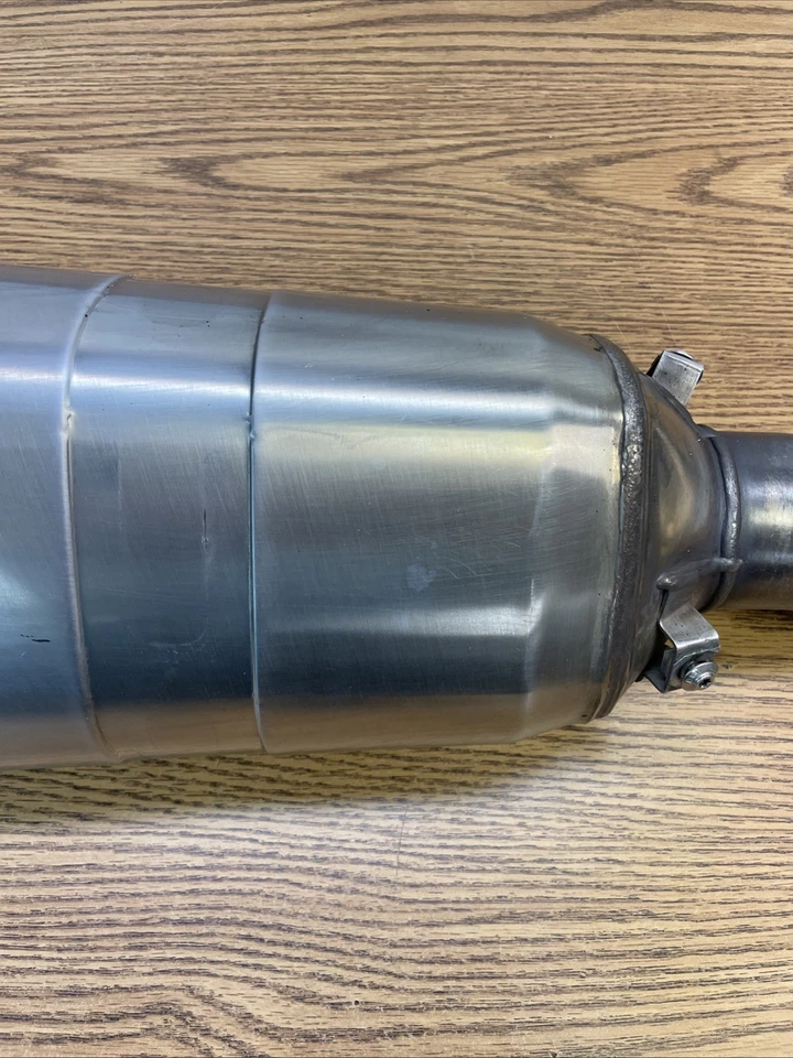 BMW R1200RT 2014 A 2018 SILENCIADOR ESCAPE PARTE # 18518522492 Foto 4 de 4