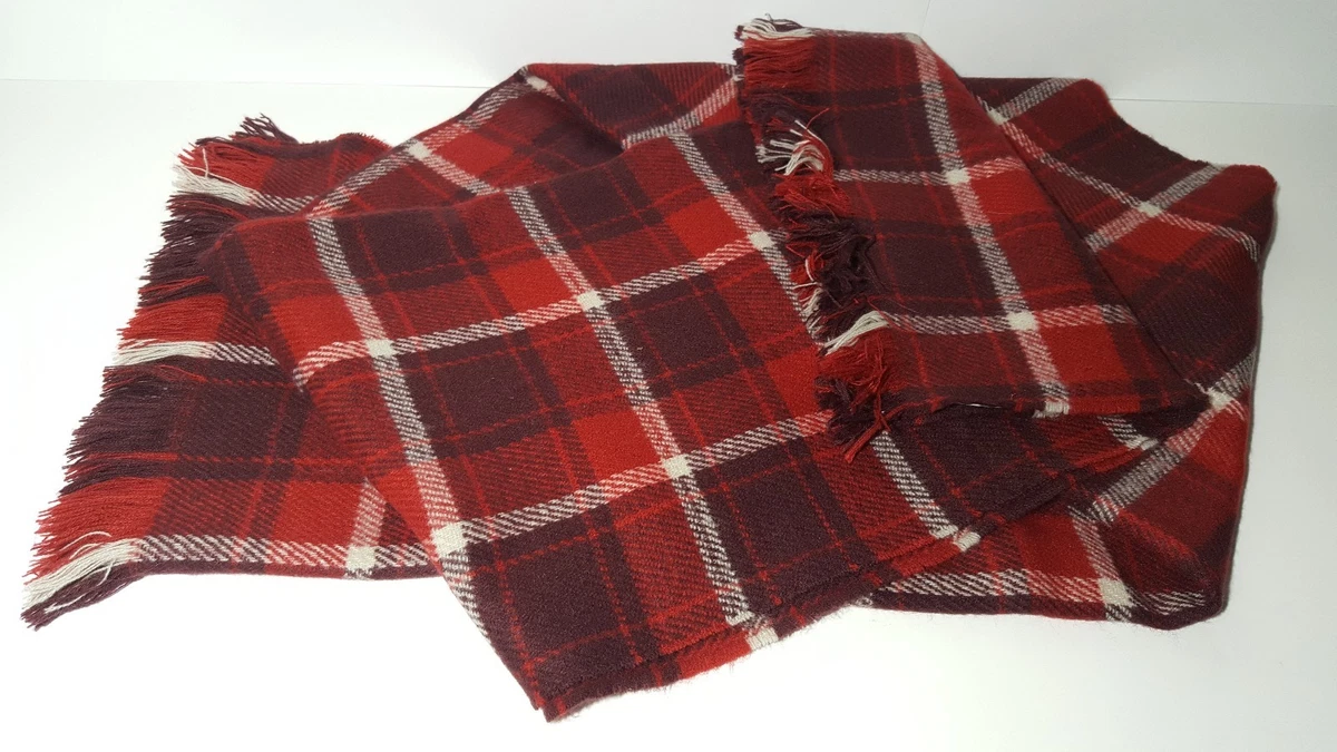 NWOT Hollister Red and Burgundy Blanket Scarf Plaid Winter Fall Warm