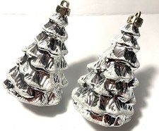 NEW MACY'S HOLIDAY LANE SILVER SHATTERPROOF CHRISTMAS TREE ORNAMENT 4.5" 2 PCS