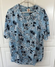 C C California Men's Button Up Hawaiian Shirt Medium