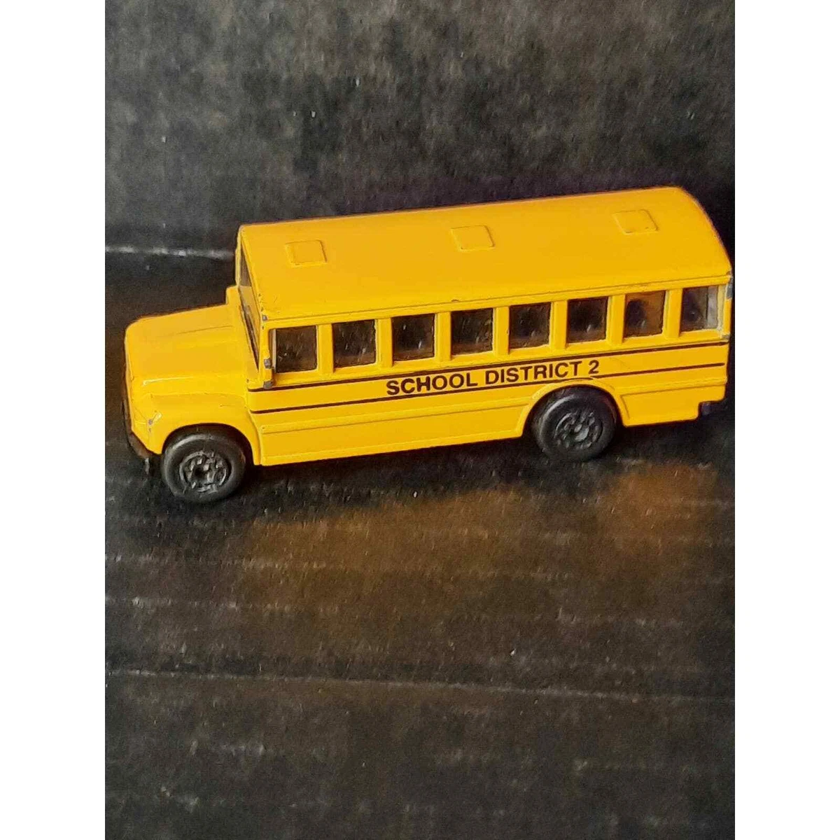 Maisto hotsell school bus