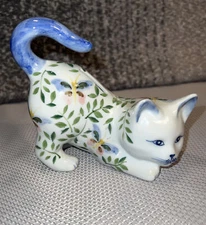 Vintage Neko Style Pouncing Stretching Cat Figurine Floral Flowers 5" tall 