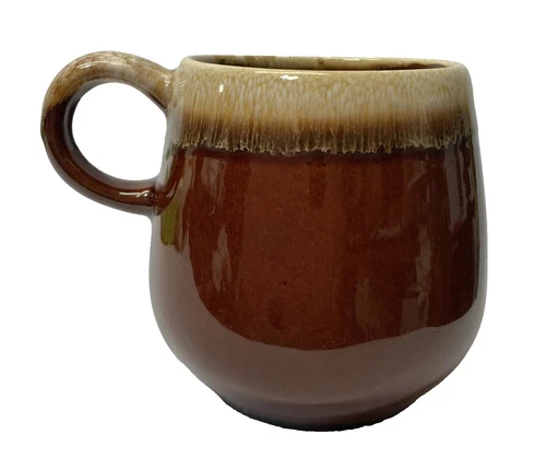 One Vintage 7025 McCoy Brown Drip Pottery Mug Coffee Cup 3.75" Tall