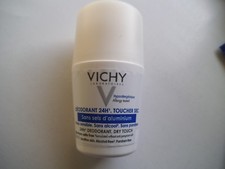 Vichy 24 Hours Dry Touch Roll-On Deodorant 50...
